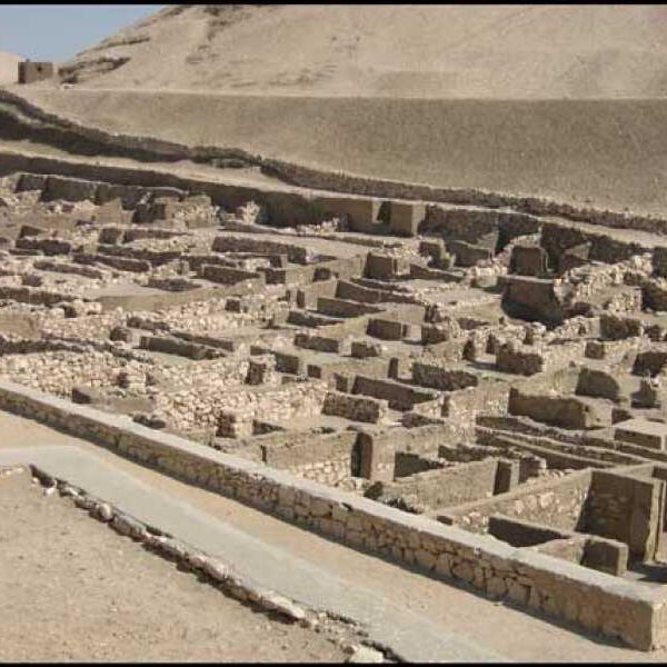 LUXOR EXCURSIONS VISIT HABU TEMPLE VALLEY OF WORKERS & QUEENS