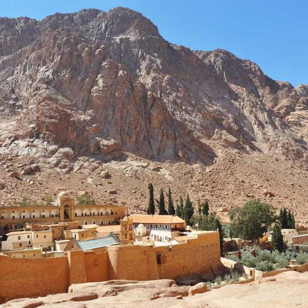 PRIVATE TOUR TO MOUNT SINAI AND ST.CATHERINE MONASTERY FROM DAHAB