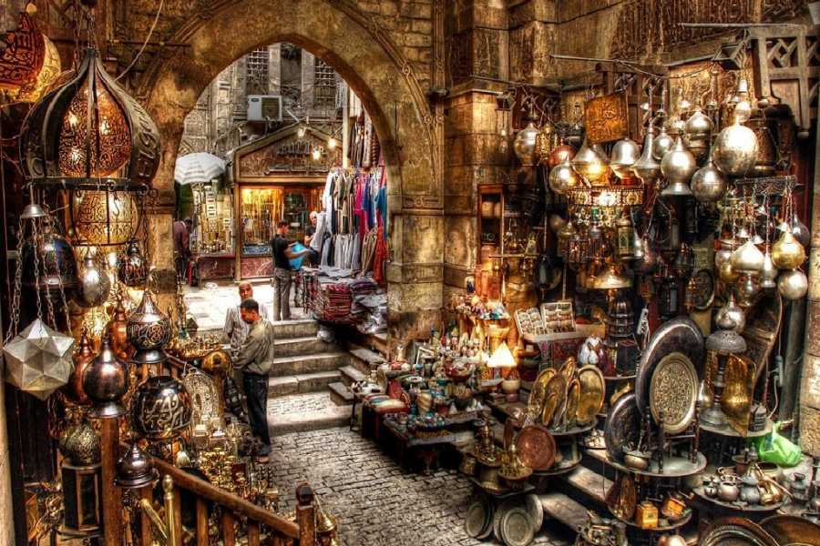 CAIRO SHOPPING TOURS TO OLD MARKETS AND LOCAL SOUQS