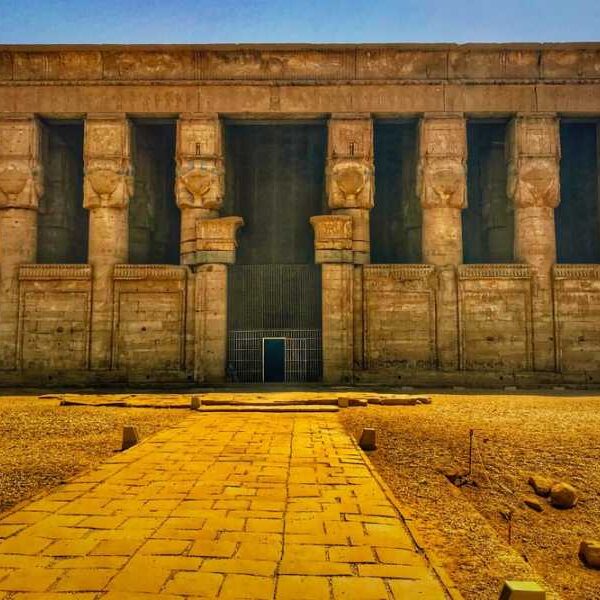 LUXOR HALF DAY TOUR VISIT DENDARA TEMPLE