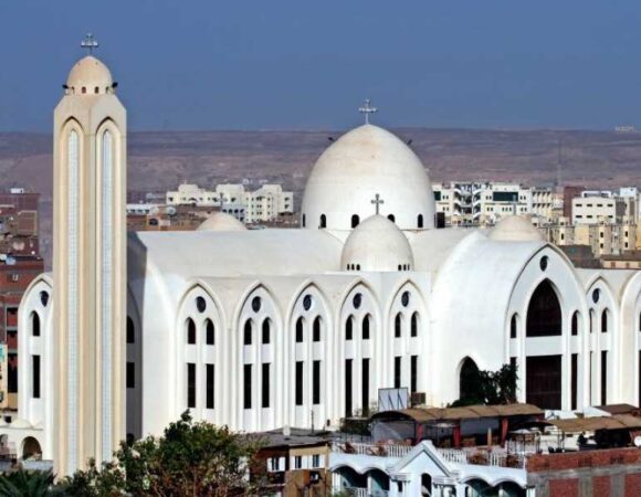 DAY TOUR TO ISLAMIC AND CHRISTIAN ASWAN BY CARRIAGE