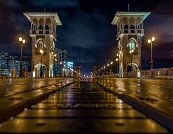 ALEXANDRIA BY NIGHT PRIVATE TOUR BY HORSE CARRIAGE RIDE AND FREE WALKING TOUR