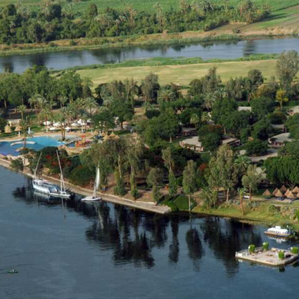 PRIVATE FELUCCA RIDE AND BANANA ISLAND WITH LUNCH IN LUXOR